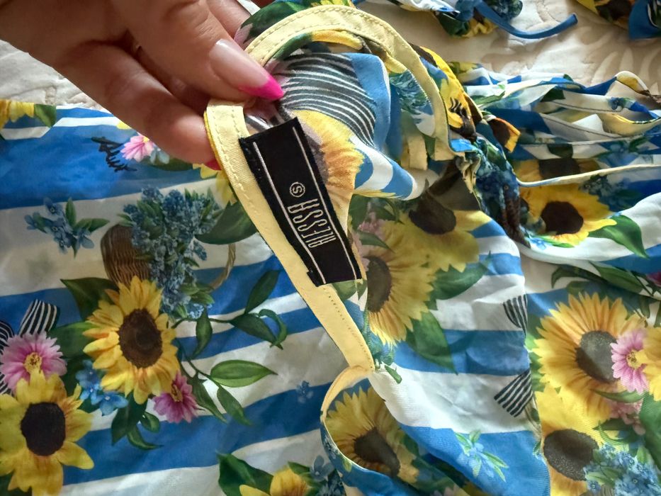 Бански комплект Алеса Alessa и парео