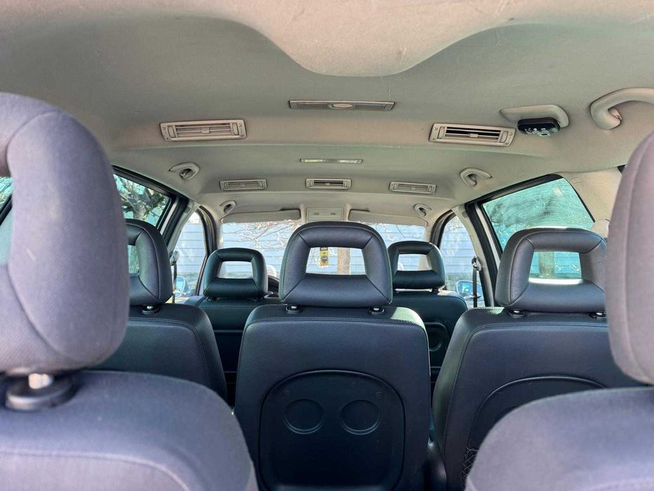 Volkswagen Sharan 2.0 TDI 2008 7 locuri