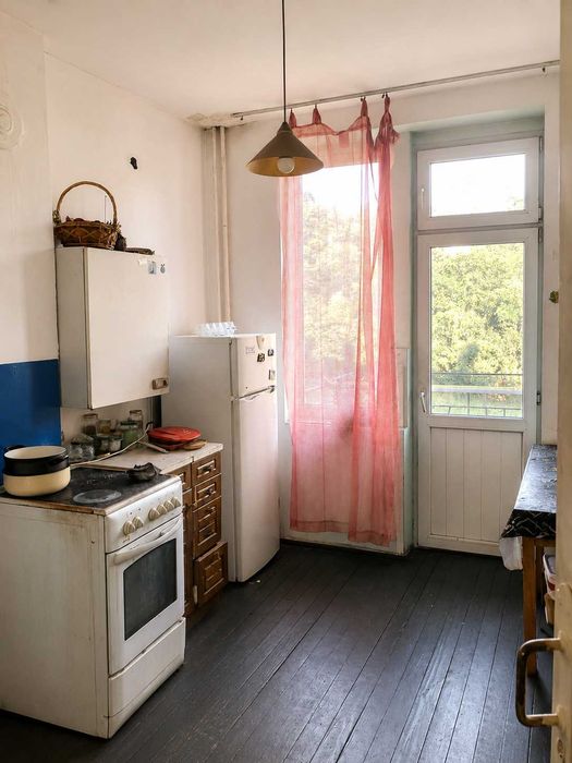 Продавам двустаен апартамент 62кв в гр.Бухово от собственик