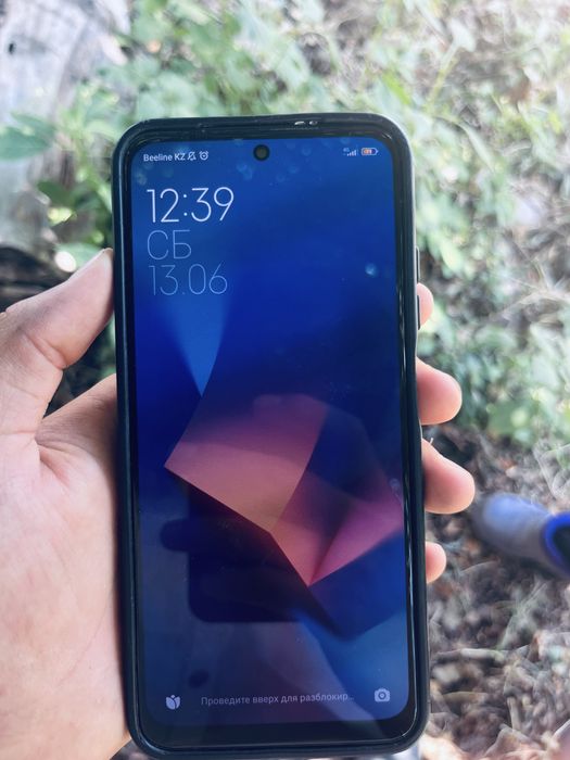 Продам телефон Redmi Note 10 pro