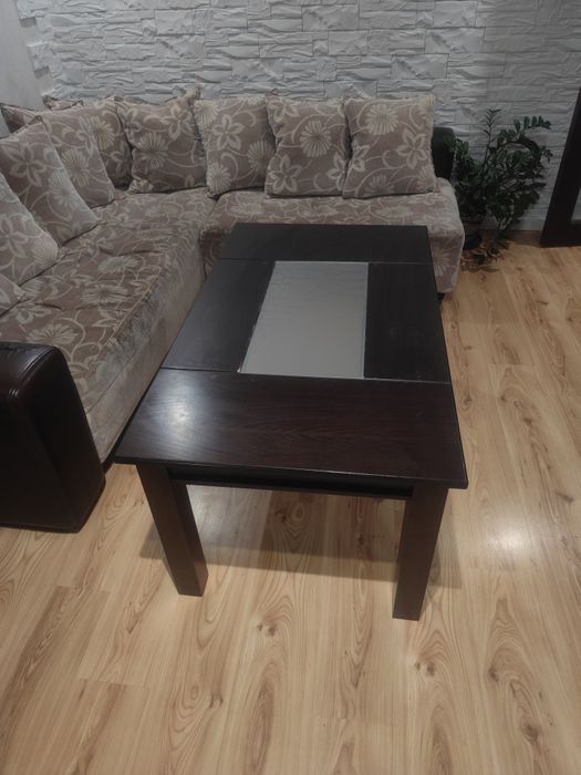 Холова маса от масив.