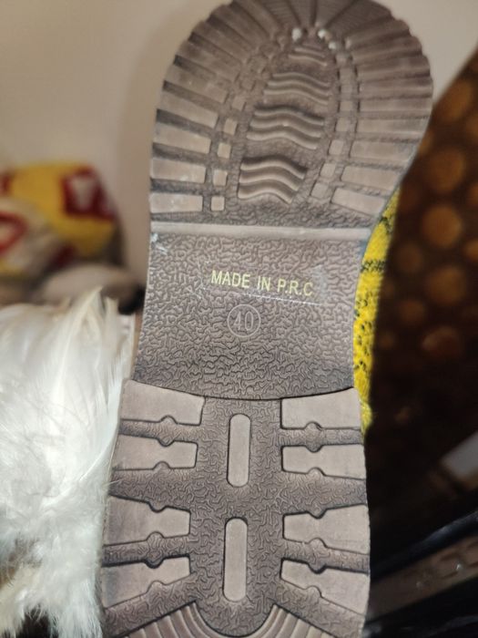 Cizme fara toc deosebite