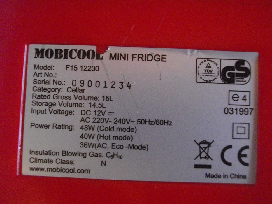 Ел.Ренде Нова винтонарезка Уред HILTI DX600 бърз монтаж Мини хладилник