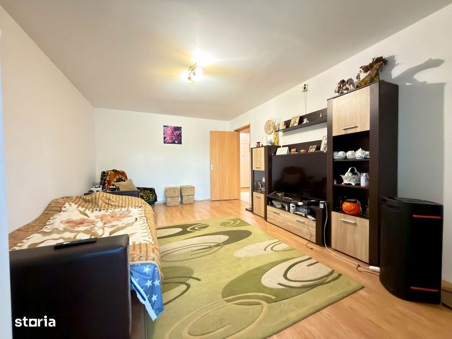 Apartament cu 4 camere, 79 mp utili, etaj 1 - Zona Lipovei — fotografia 3