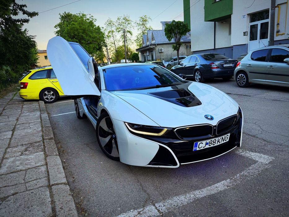 BMW i8 Coupe Plug-in Hybrid Deosebit
