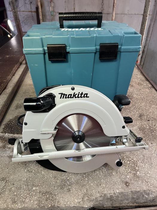 Vand circular de mana Makita 5903RK model2021/2022