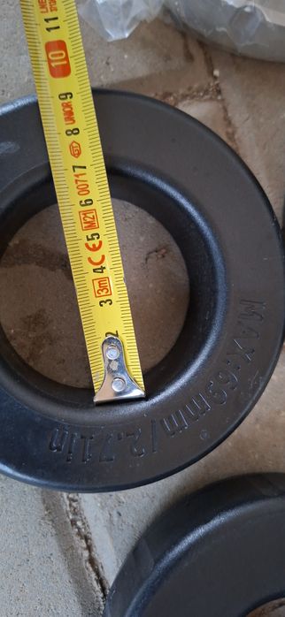 Masina de batut stalpi