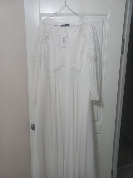 Продам шикарное платье