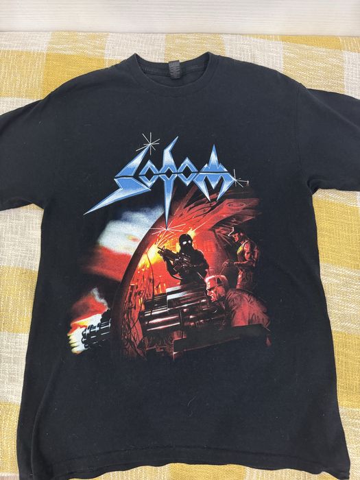 Тениски на Metallica, Sodom