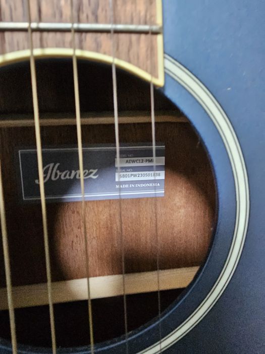 Chitara electro acustica ibanez amanet Canta