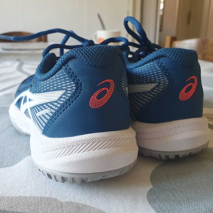 Детски маратонки ASICS