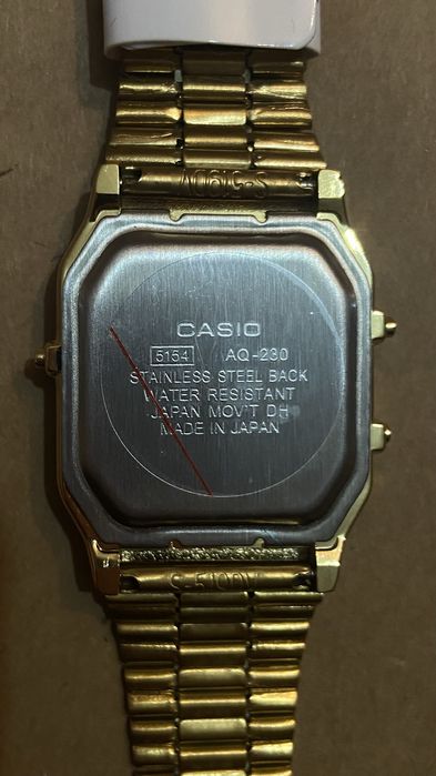 Часы CASIO  продам торг реальному покупателю