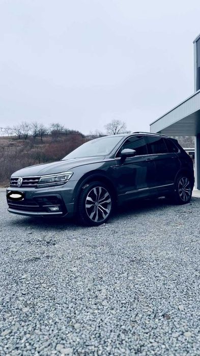 Vând VW Tiguan R-line 2.0 190 cp Diesel 4Motion 2018, 4x4, Distronic,