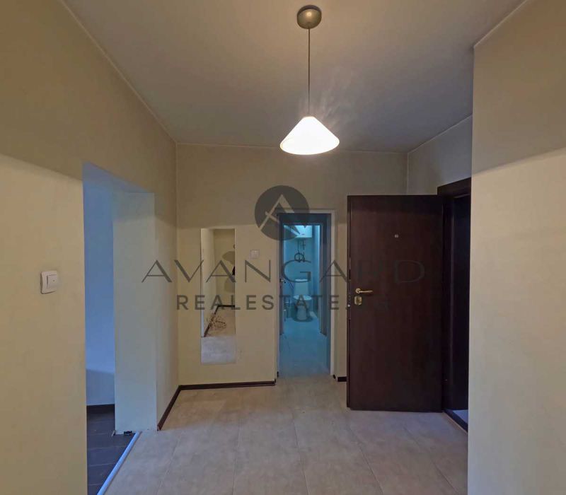 Продава се Тристаен апартамент в Пловдив, Кючук Париж - 85 кв.м за 1110 €/кв.м - Снимка #5