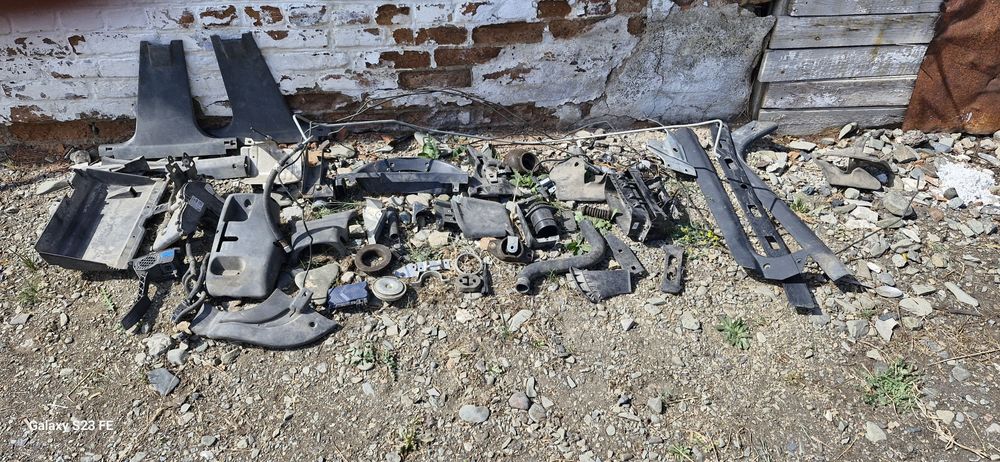 Продам запчасти на приору