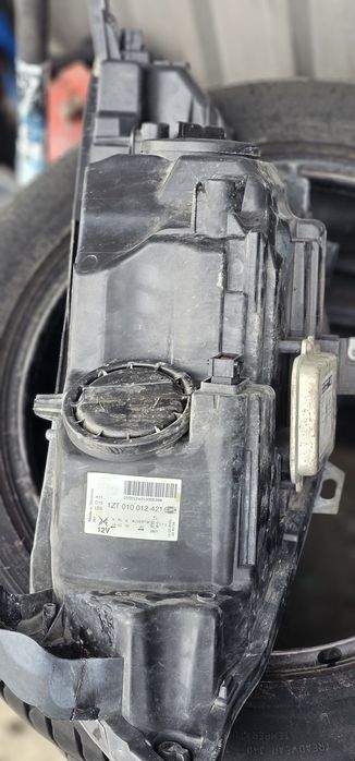 Far xenon Opel Astra J