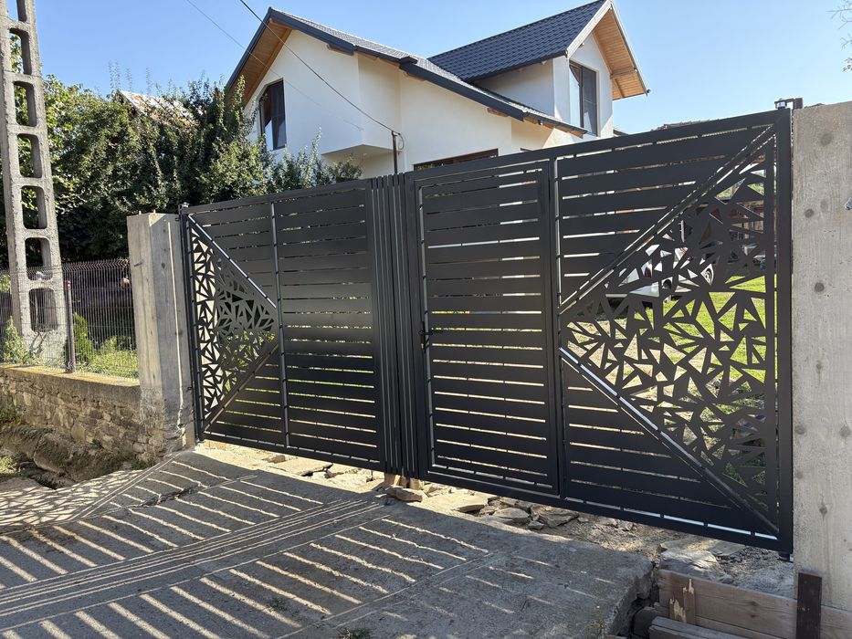 Portii/garduri/balustrazi, tabla decupata si fier forjat
