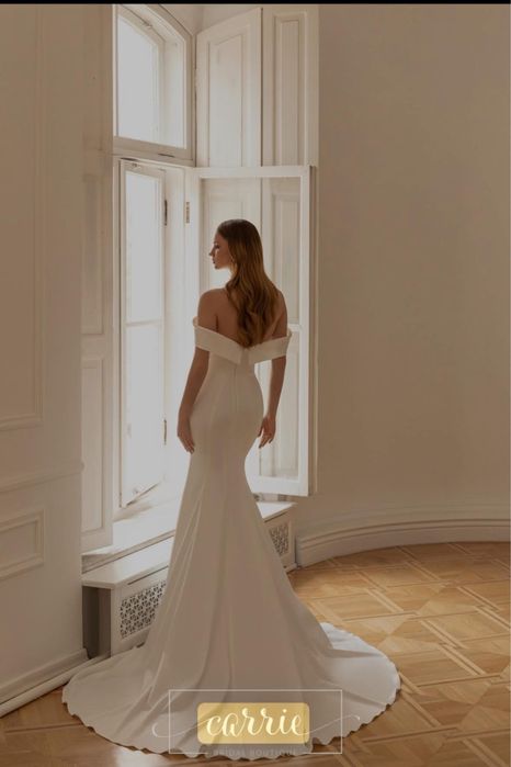 Булченска рокля - модел на Eva Lendel