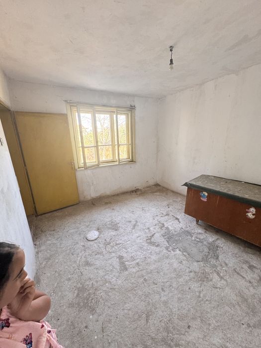 Продава се Къща в с. Крушовене, Област Плевен - 700 кв.м за 15 €/кв.м - Снимка #8