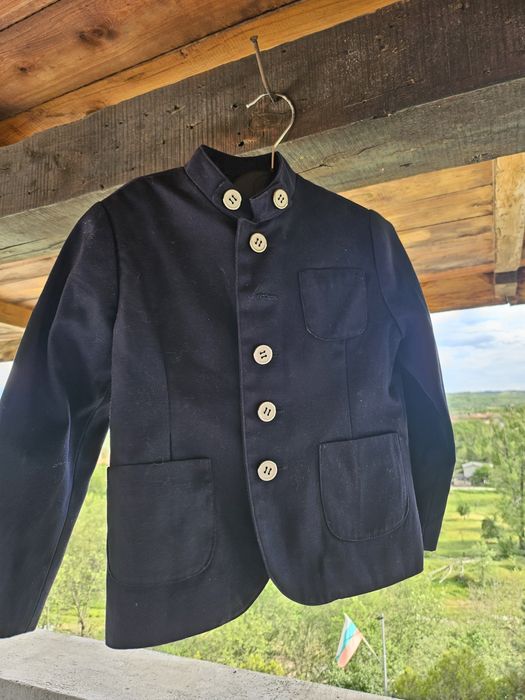 Нов Детски костюм