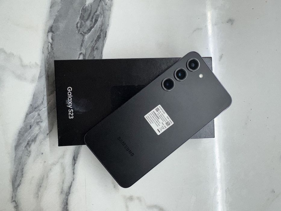 Samsung S23 256гб срочно
