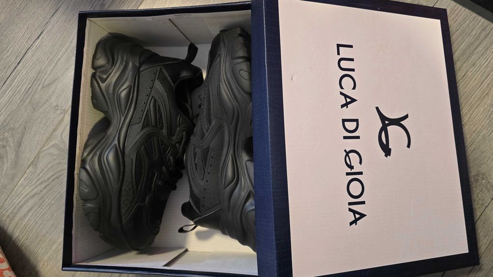 Adidasi Luca Di Gioia