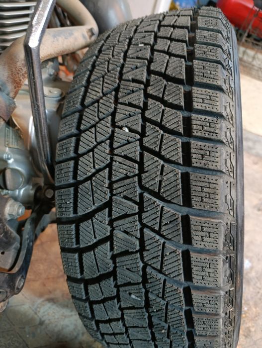 Резина 17 215/55 Kapsen