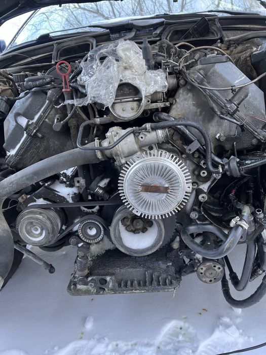 Двигатель bmw M60 B40 4 литра V8