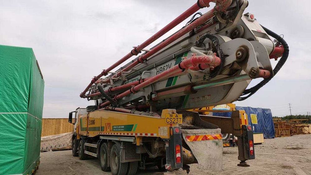 Авто бетон насос XCMG 62метр (Лизинг, Банк)