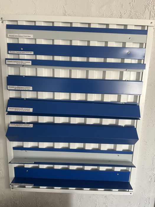 Откосы, отливы из металла.