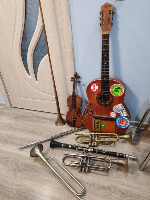 Музикални инструменти