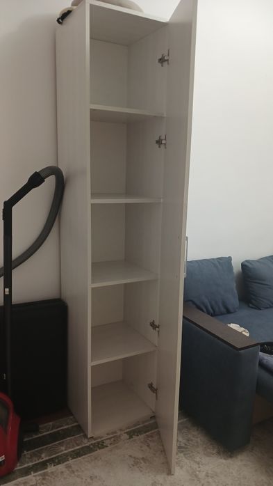 Шкафчик для спальни