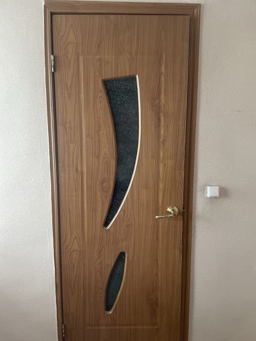 Продам двери , разных размеров