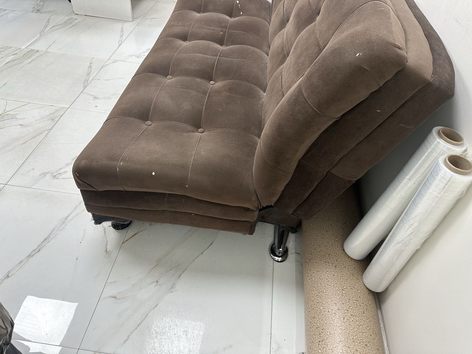 Продам диван недорого