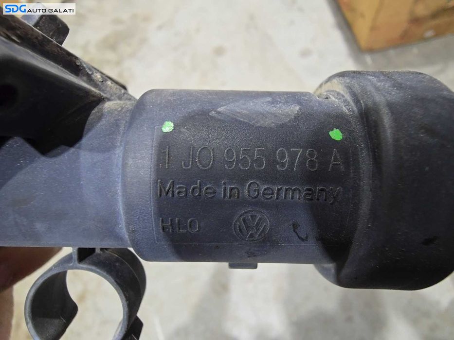 Pompa Pompita Cilindru Spalator Far Faruri Volkswagen Golf 4 1998 - 2005 Cod 1J0955978A [LN2081]