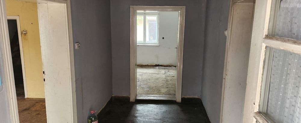 Casă renovabilă de vânzare în Diosig ultracentral 35km de Oradea