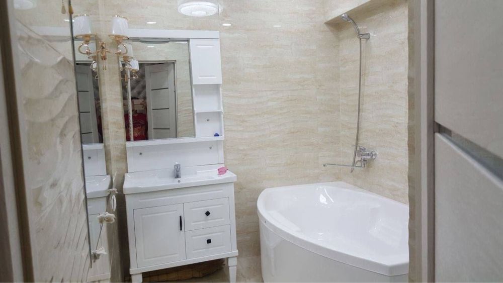 Продается на Ц6 1в2 Напротив бывшего ресторана На небе