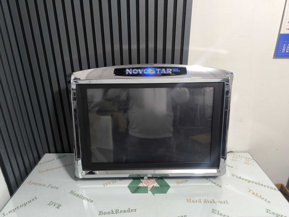 Monitor touchscreen industrial Novostar SL
