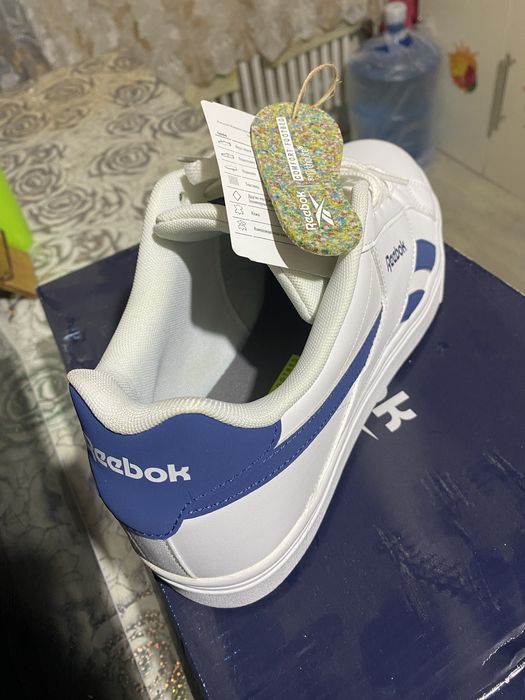 Reebok кроссы и кеды