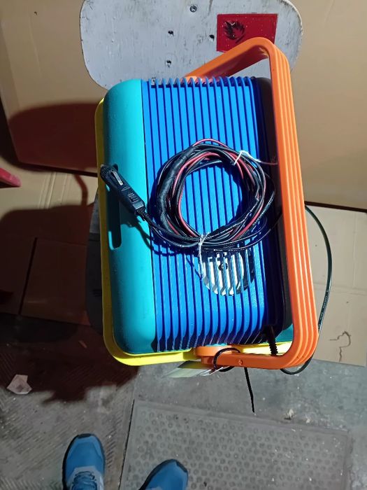 ХЛАДИЛН кутия 12волта