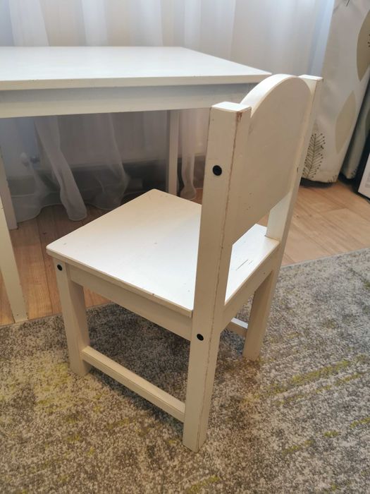 Masa și scaun copii  -  ikea