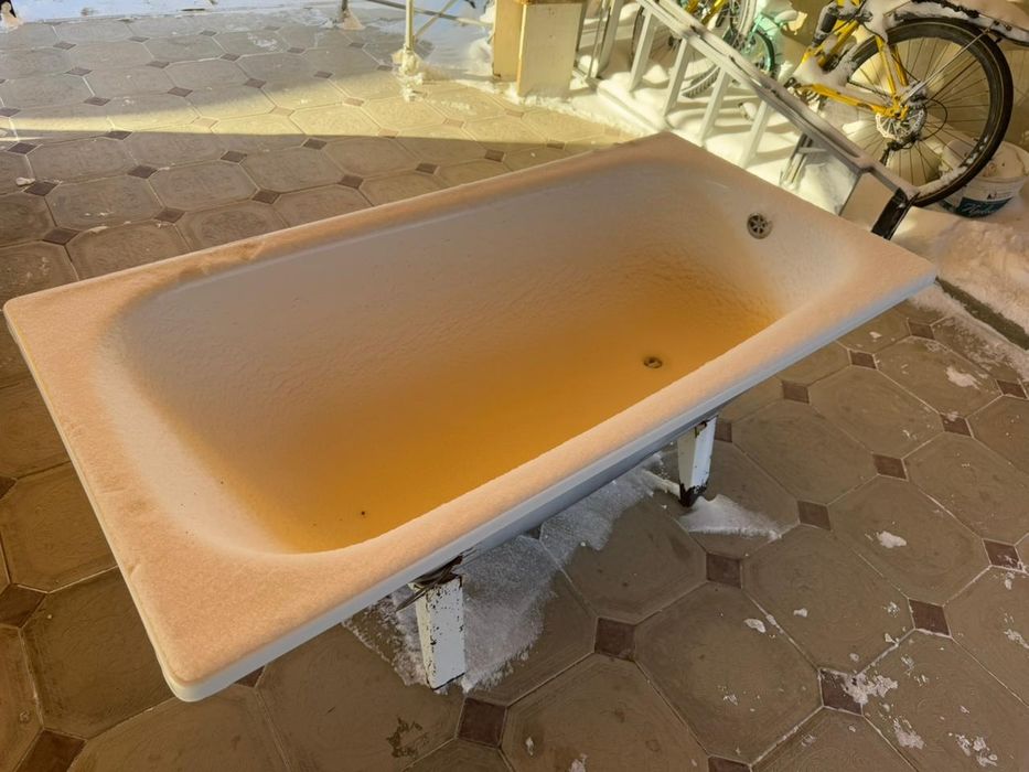Продам ванну.Торг уместен