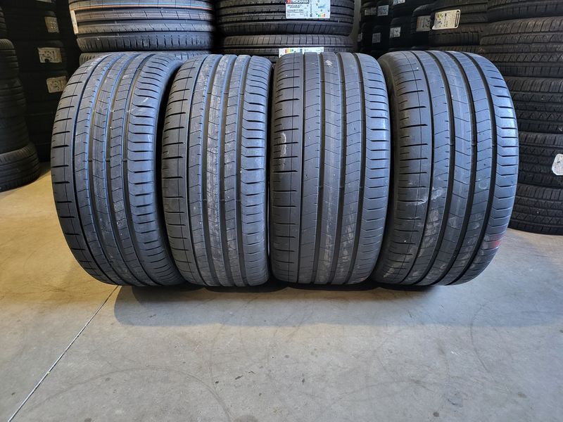 325/30/23//285/35/23 PIRELLI Lamborgini Urus