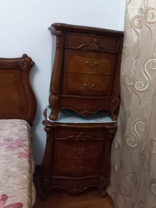 Спальный гарнитур в отличном состоянии.