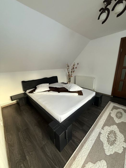 Inchiriez cabana cu piscina si jacuzzi