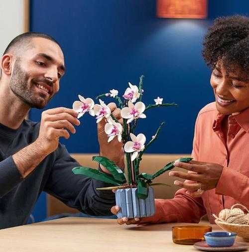 NOU TIP Le Go flower floare  Orhidee 10311, 608 piese