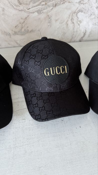 Продам бейсболки