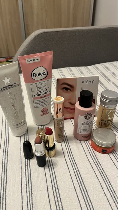 Lot cosmetice desfacute/de testat