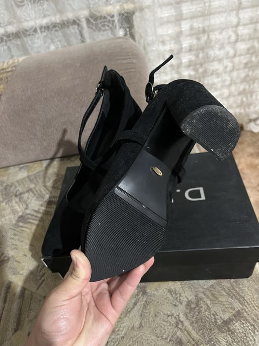 Продам туфли в отличном состоянии