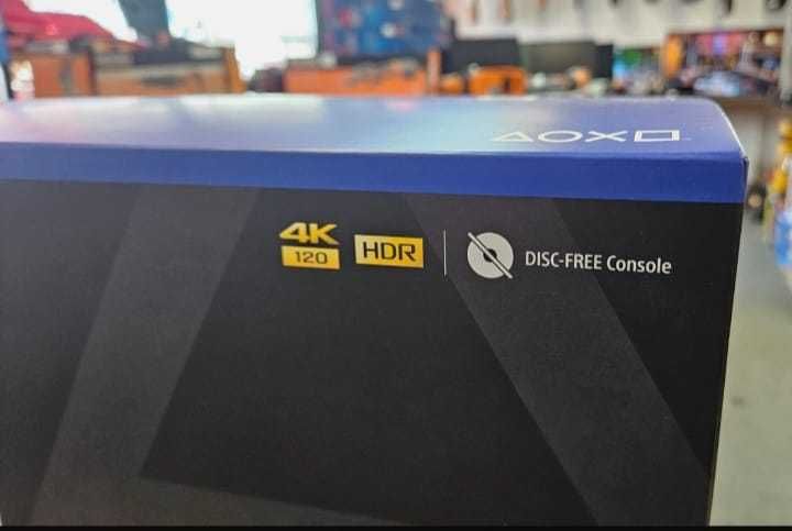 PlayStation 5 Pro – Consolă de 2TB